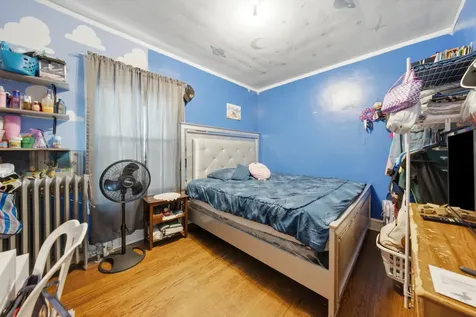 5944 South Albany Avenue Chicago IL 60629