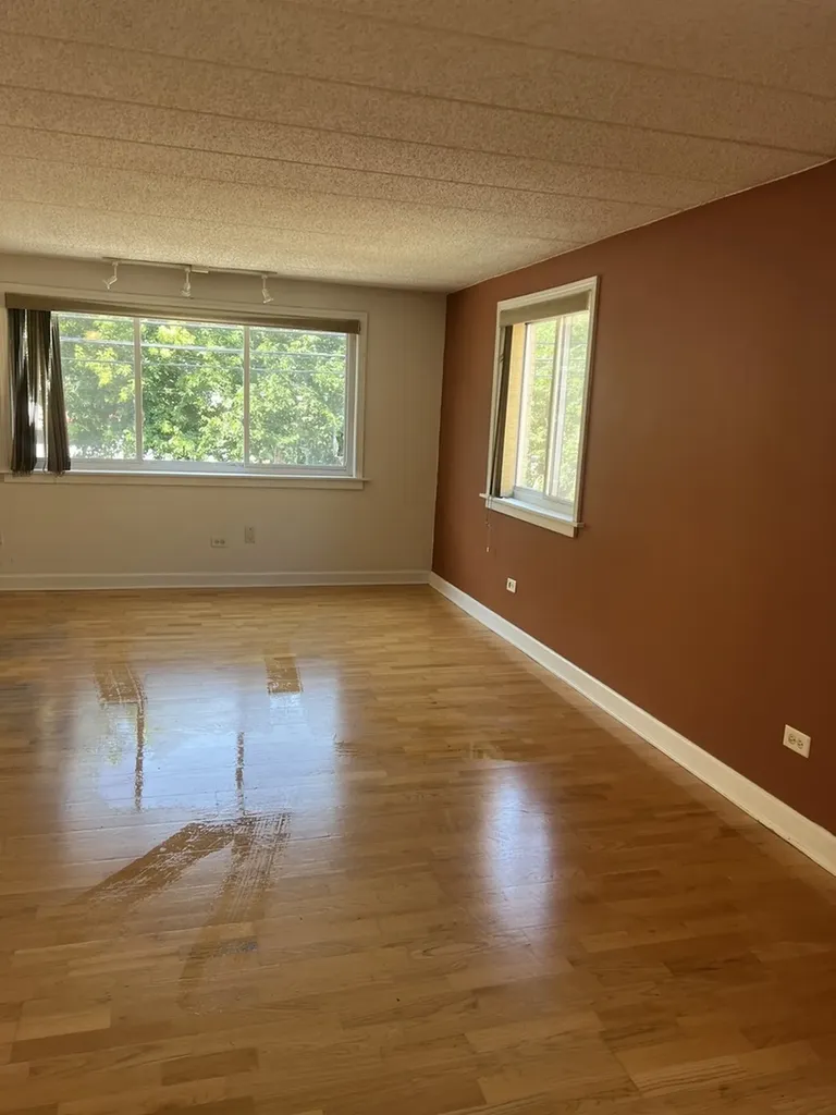 5586 South Archer Avenue Chicago IL 60638