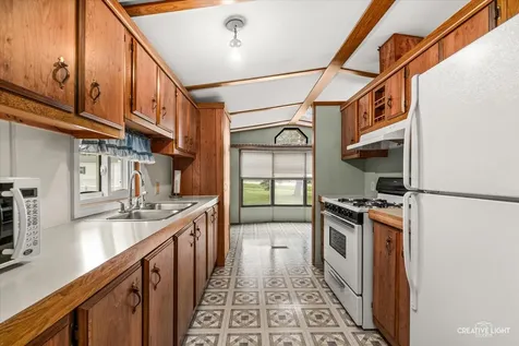 1230 Nichole Lane Sandwich IL 60548