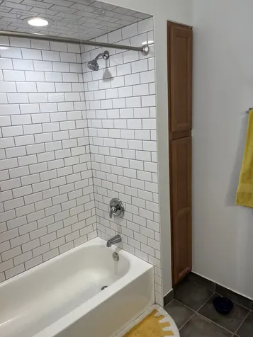 1227 North Cleaver Street Chicago IL 60642
