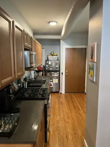 1227 North Cleaver Street Chicago IL 60642