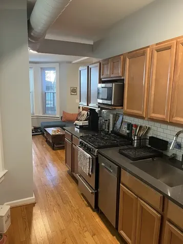 1227 North Cleaver Street Chicago IL 60642
