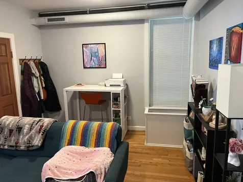 1227 North Cleaver Street Chicago IL 60642
