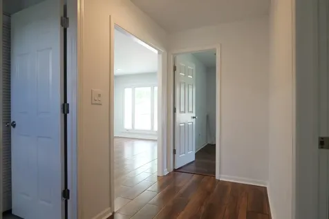 229 Nippert Avenue Romeoville IL 60446