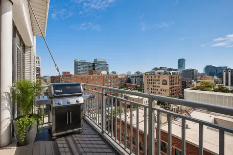 770 West Gladys Avenue Chicago IL 60661