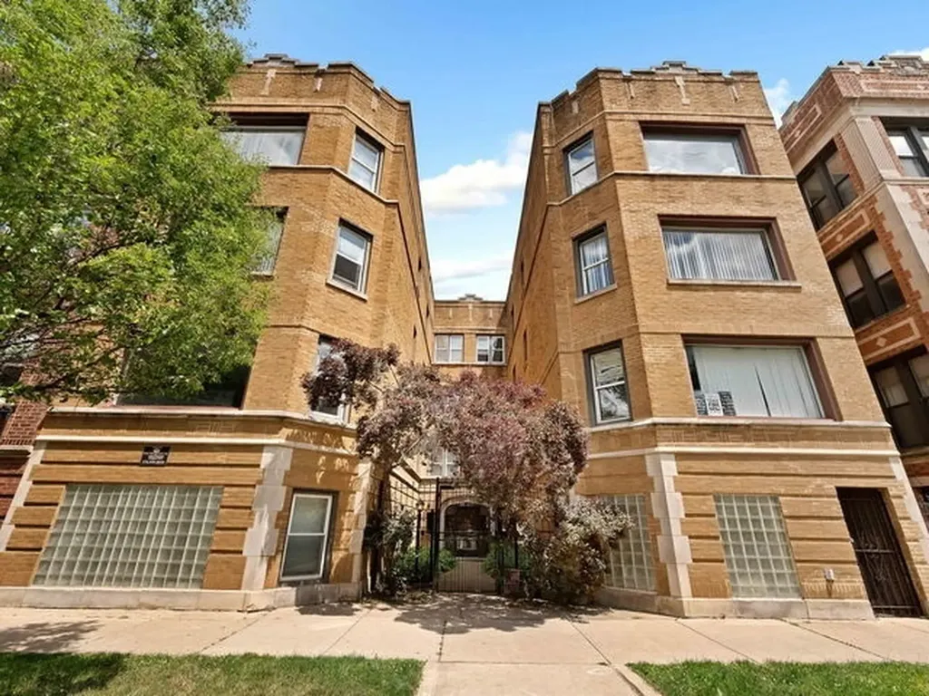 5205 South Drexel Avenue Chicago IL 60615