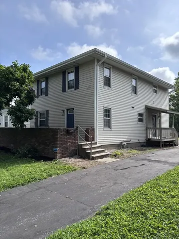 1511 Fell Avenue Bloomington IL 61701