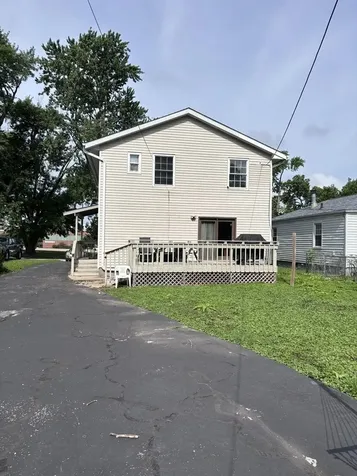 1511 Fell Avenue Bloomington IL 61701