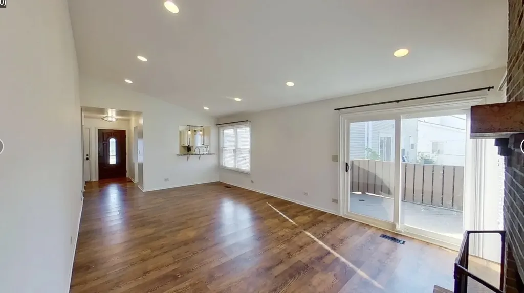 601 Topeka Court Carol Stream IL 60188