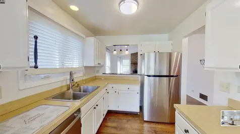 601 Topeka Court Carol Stream IL 60188