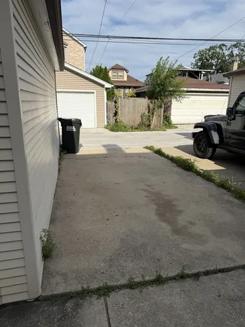 2037 North 74th Avenue Elmwood Park IL 60707