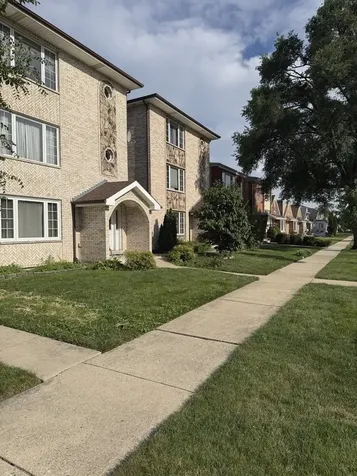 2037 North 74th Avenue Elmwood Park IL 60707