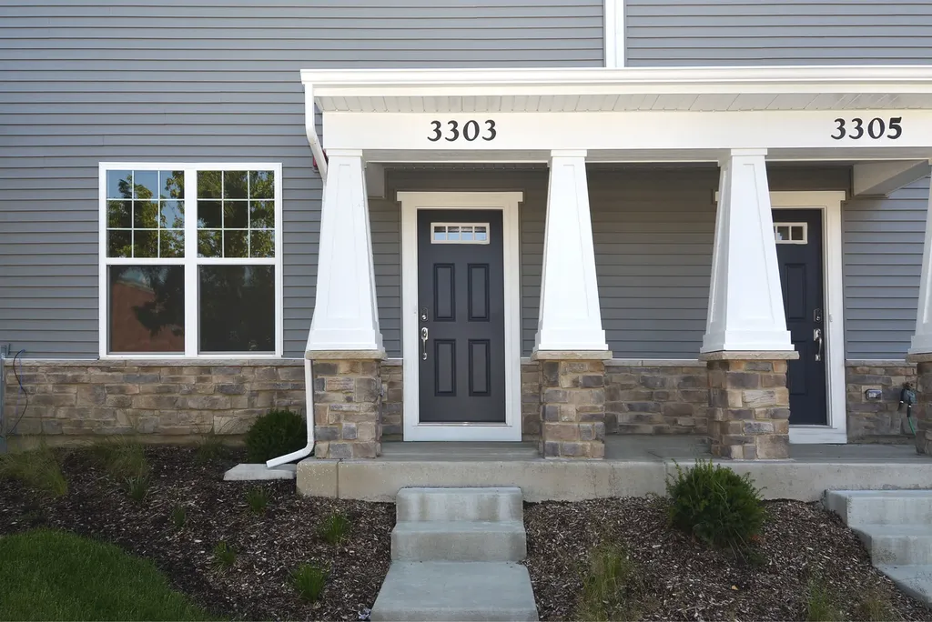 3303 Trillium Circle Rolling Meadows IL 60008