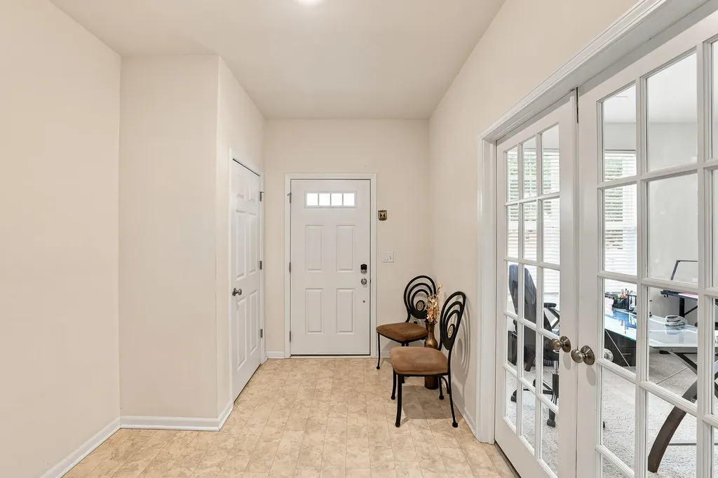 3303 Trillium Circle Rolling Meadows IL 60008