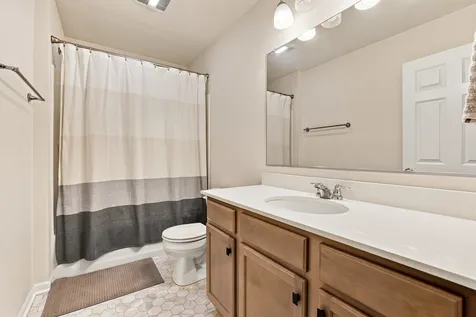 3303 Trillium Circle Rolling Meadows IL 60008