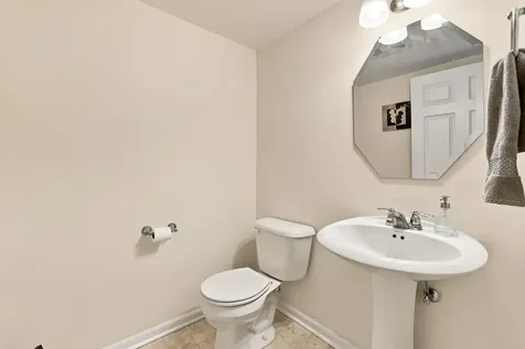 3303 Trillium Circle Rolling Meadows IL 60008