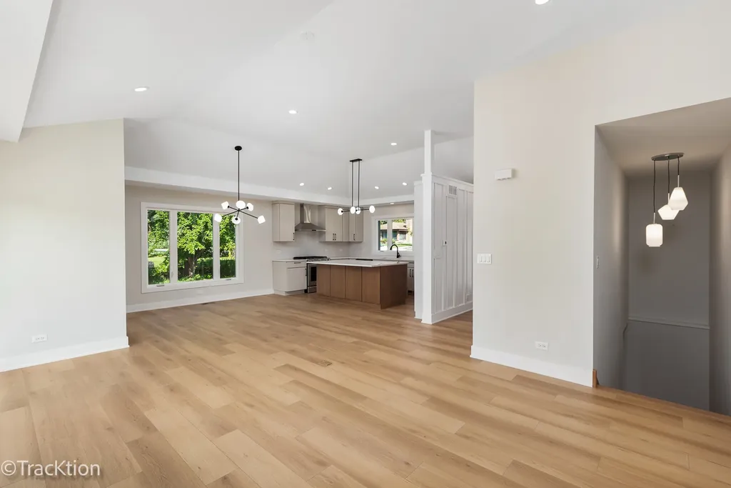 137 West Chicago Avenue Downers Grove IL 60515