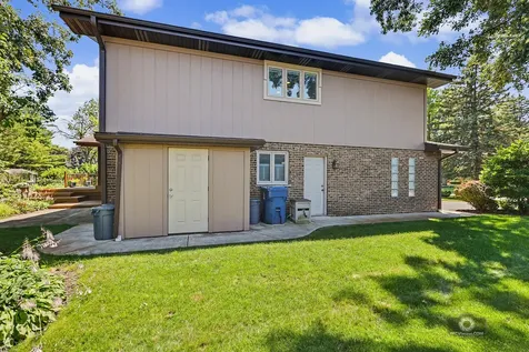 12517 South Nashville Avenue Palos Heights IL 60463