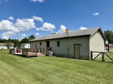 7567 Norris Drive Marion IL 62959