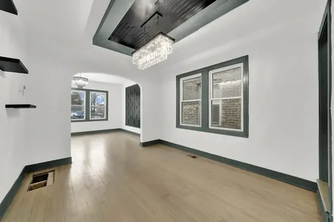 6818 South Wood Street Chicago IL 60636