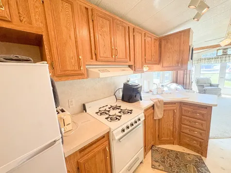 9/67 Woodhaven Sublette IL 61367