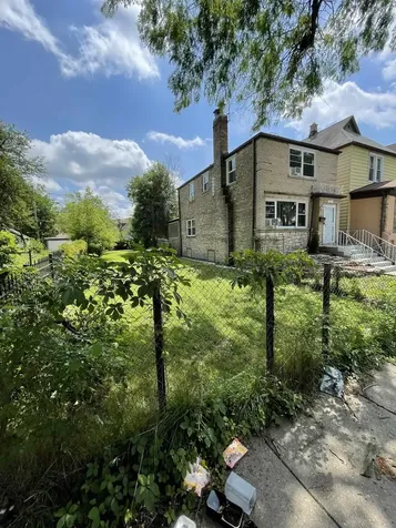 7221 South Sangamon Street Chicago IL 60621