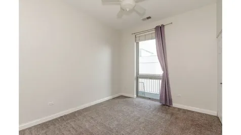 2035 South Indiana Avenue Chicago IL 60616