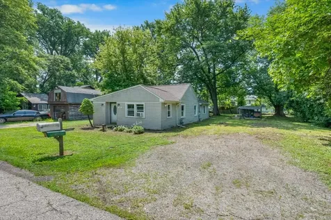 1325 Louise Street Crystal Lake IL 60014