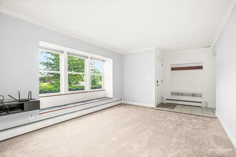 316 Dee Road North Aurora IL 60542