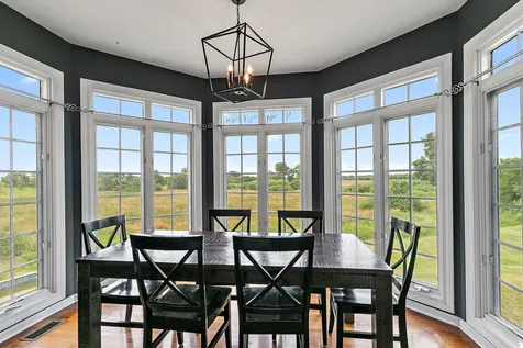 1365 Pheasant Trail Hampshire IL 60140