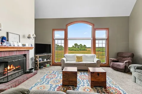 1365 Pheasant Trail Hampshire IL 60140