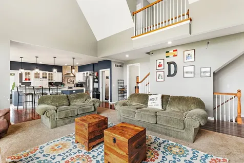 1365 Pheasant Trail Hampshire IL 60140