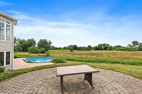 1365 Pheasant Trail Hampshire IL 60140