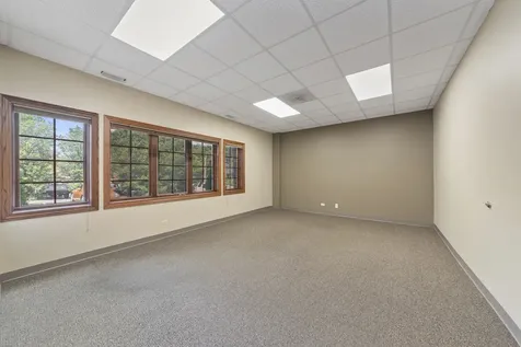 1557 Warren Avenue Downers Grove IL 60515