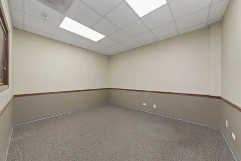 1557 Warren Avenue Downers Grove IL 60515