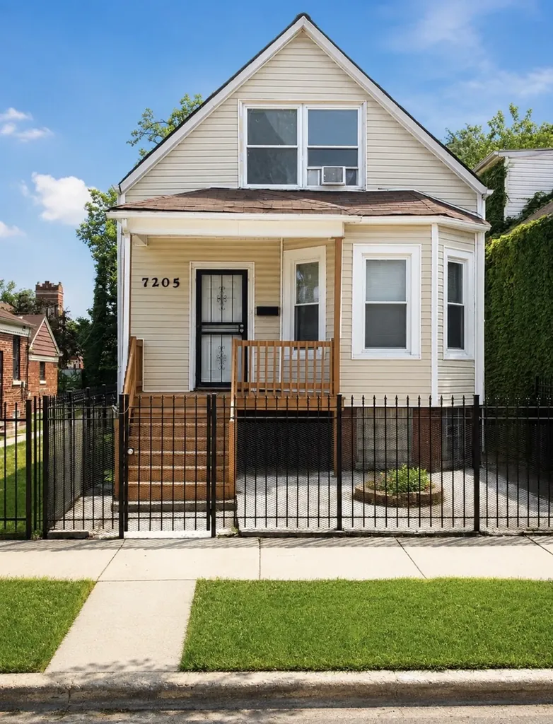 7205 South Morgan Street Chicago IL 60621