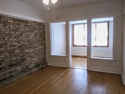 709 West Cornelia Avenue Chicago IL 60657