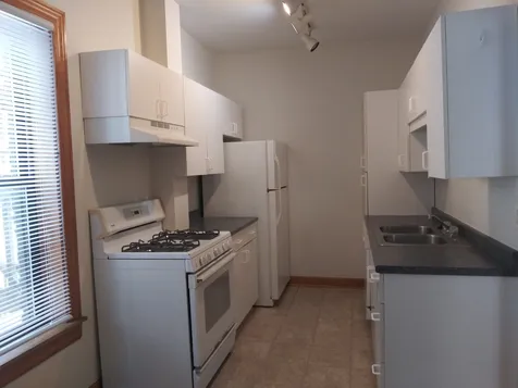 709 West Cornelia Avenue Chicago IL 60657