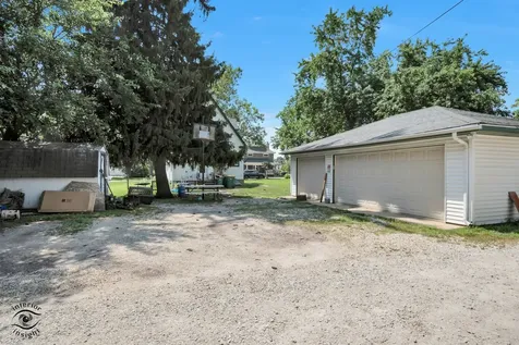 330 South Park Street Manhattan IL 60442