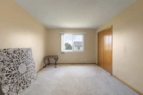 131 Tecumseh Drive Bolingbrook IL 60490