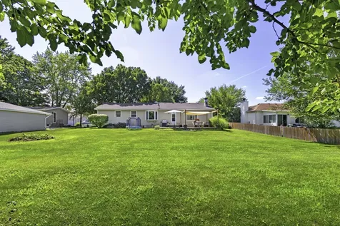 158 Tammy Lane Lake Holiday IL 60552
