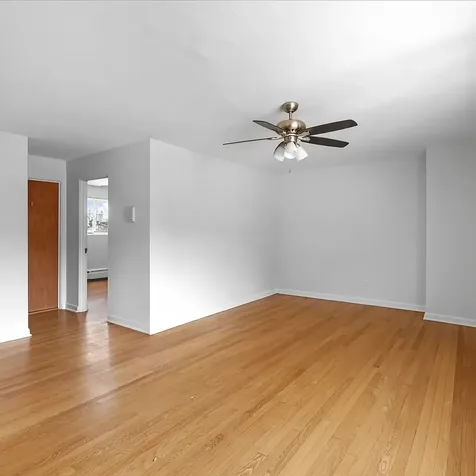 6715 North Hermitage Avenue Chicago IL 60626