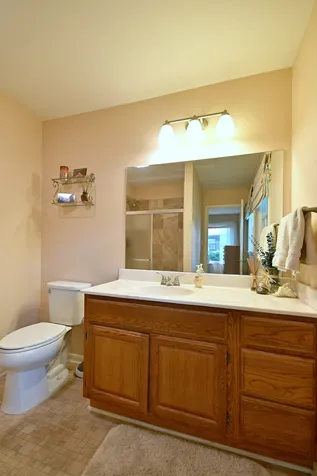823 Milbeck Avenue Elk Grove Village IL 60007