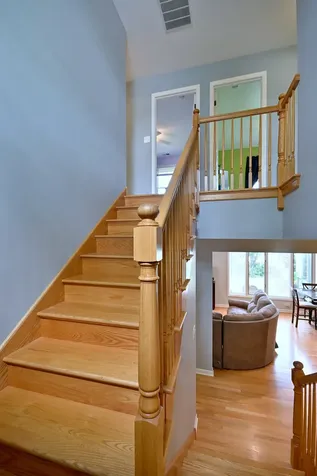 823 Milbeck Avenue Elk Grove Village IL 60007