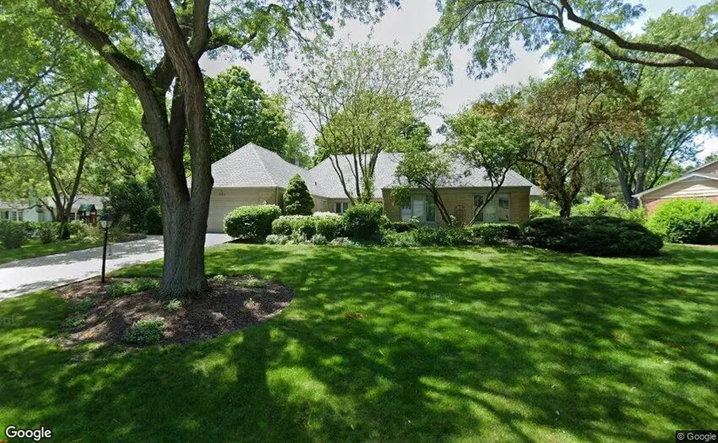 260 Old Mill Road Barrington IL 60010