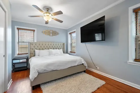 6128 North Francisco Avenue Chicago IL 60659