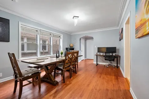6128 North Francisco Avenue Chicago IL 60659