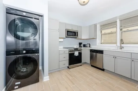 6128 North Francisco Avenue Chicago IL 60659