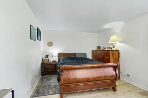 2711 Hobson Road Woodridge IL 60517