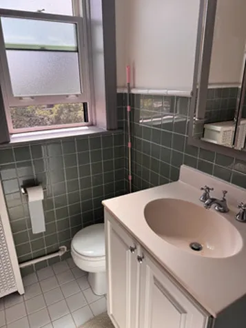 400 West Deming Place Chicago IL 60614